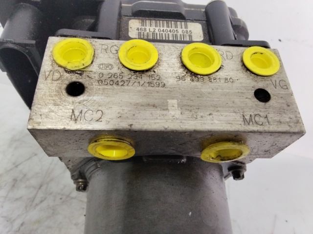 9649988180 PEUGEOT Módulo hidráulico de ABS  disponible Vigo