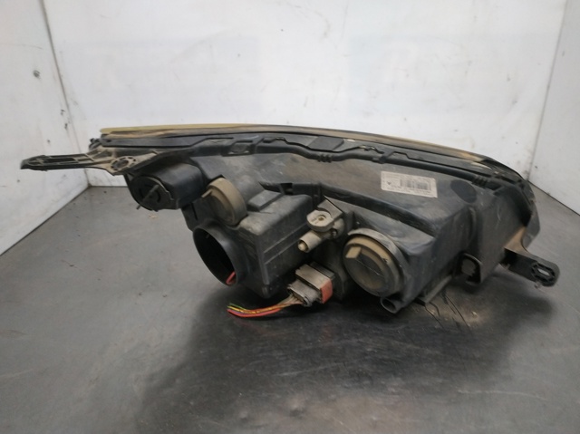 9650055980 Faro izquierdo  disponible Utrera