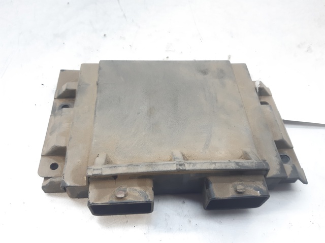 Módulo de control del motor 306  sedán (1994-2001) original desde 39,20 €