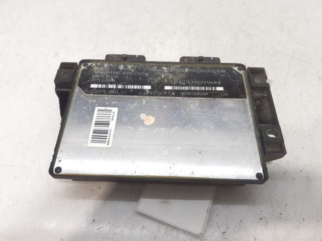 Módulo de control del motor 306  sedán (1994-2001) original desde 39,20 €
