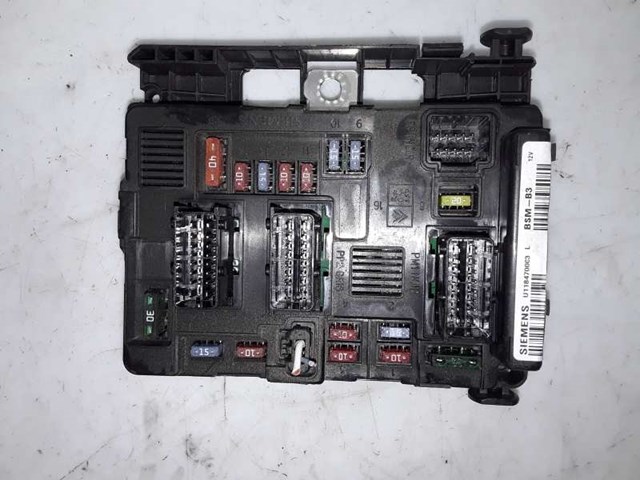 9650618480 PEUGEOT Caja de fusibles  disponible Alicante