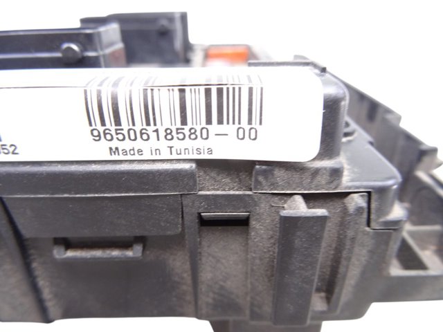 9650618580 PEUGEOT Caja de fusibles  comprar en Oviedo