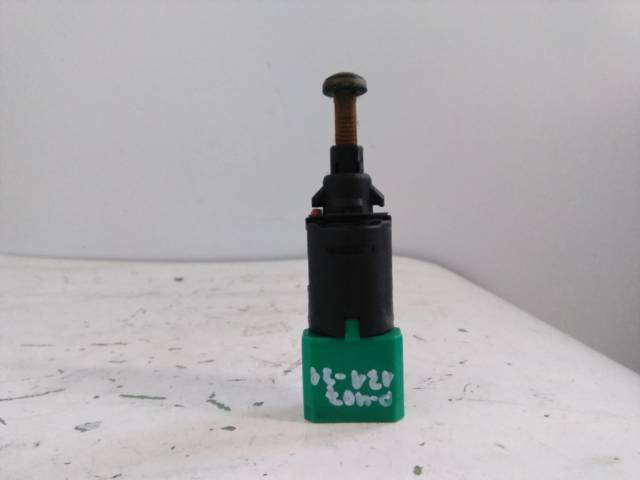 9650688480 PEUGEOT Interruptor de luz de freno  comprar en Oviedo