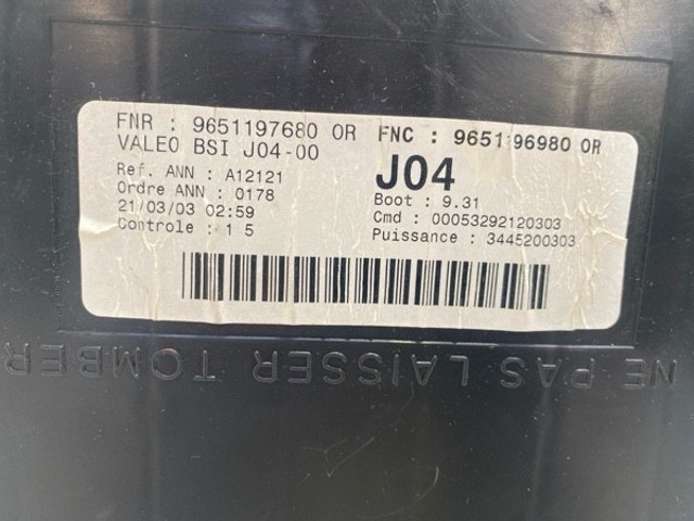 9651196980 PEUGEOT Caja de fusibles  en stock Gandía
