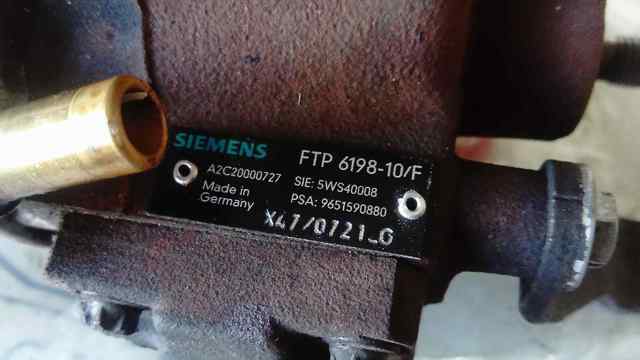 FORD 9651590880 Bomba inyectora  en stock Salamanca