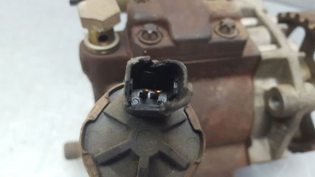 PEUGEOT 9651590880 Bomba de alta presión de combustible  disponible Lugo