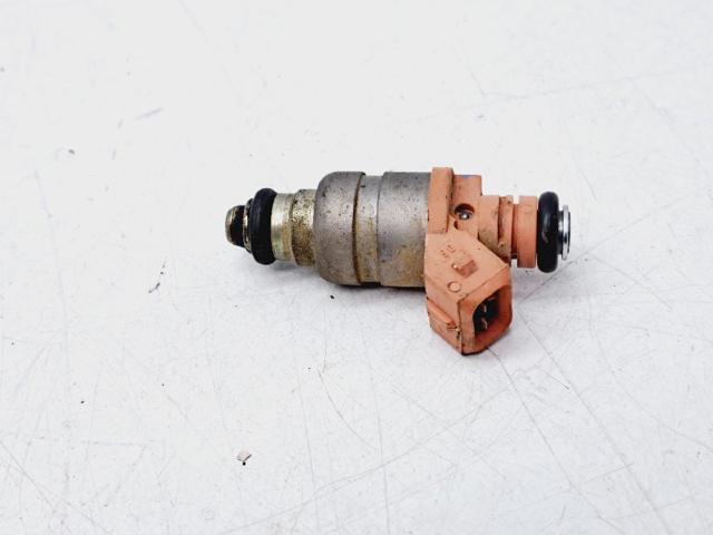 Inyector de combustible 96518620 GM