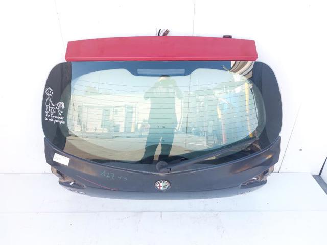 Puerta de maletero para Alfa Romeo 147  (937)