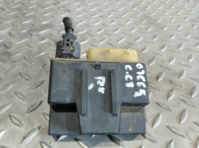 Control De Velocidad De El Ventilador De Enfriamiento (Unidad De Control) Peugeot 3008 1 0U