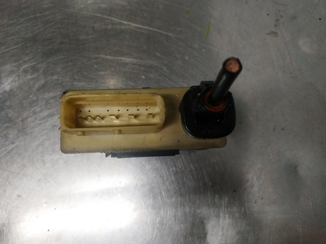 Control De Velocidad De El Ventilador De Enfriamiento (Unidad De Control) Peugeot 3008 1 0U