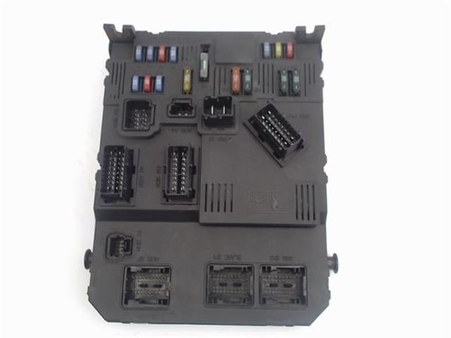 PEUGEOT 9652474680 Caja de fusibles comprar Tarragona
