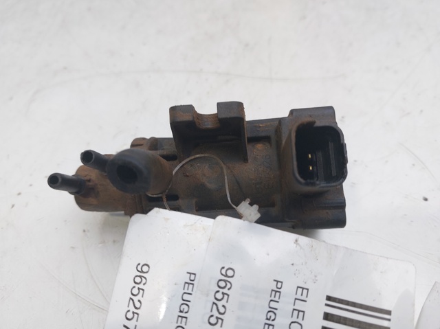 9652570180 Válvula solenoide de control de presión de sobrealimentación  disponible Málaga