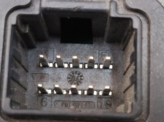 PEUGEOT 9653667580 Caja de fusibles  disponible Lugo
