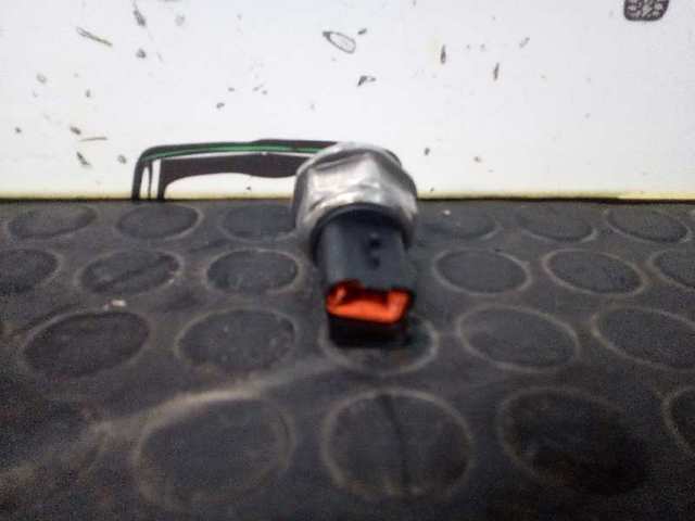 9653981180 Sensor de presión de combustible  disponible Utrera
