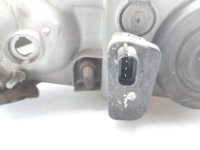 96540151 GM Faro izquierdo  disponible Ourense