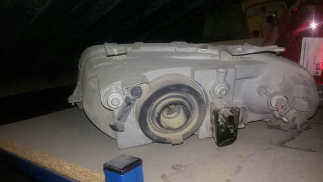 96540152 GM Faro derecho  comprar en Jaén