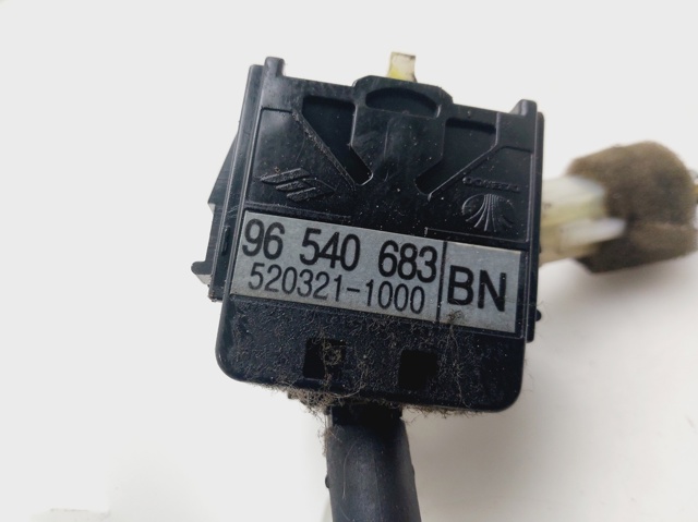 96540683 GM Conmutador izquierdo de la columna de dirección  disponible Vigo