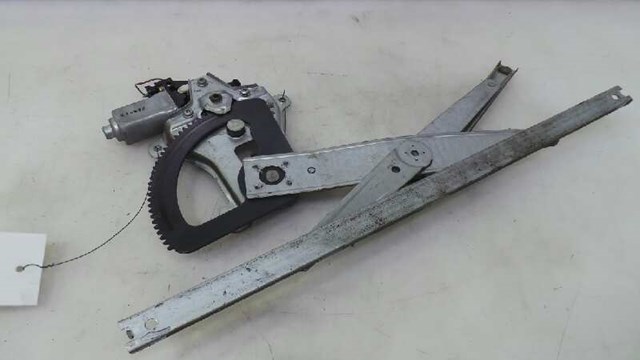 96541738 Motor del elevalunas de la puerta delantera derecha  disponible Burgos