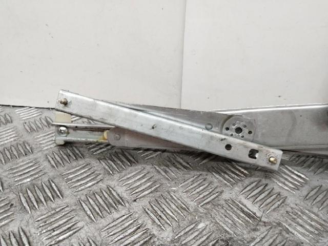 96541784 Mecanismo de elevalunas de la puerta delantera derecha  disponible Málaga