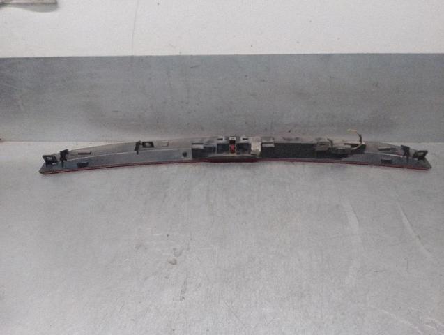 9654435580 Tercera luz de freno  en stock Granada