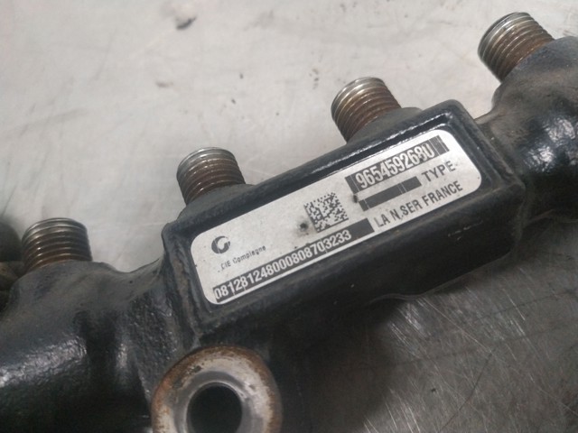 9654592680 FORD Sensor de presión de combustible  en stock Córdoba