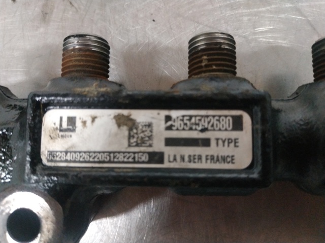 Sensor de presión de combustible Peugeot 208 CA, CC