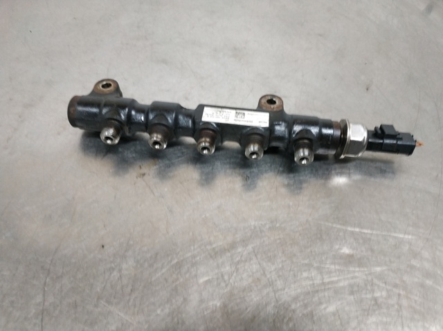 Sensor de presión de combustible Peugeot 208 CA, CC