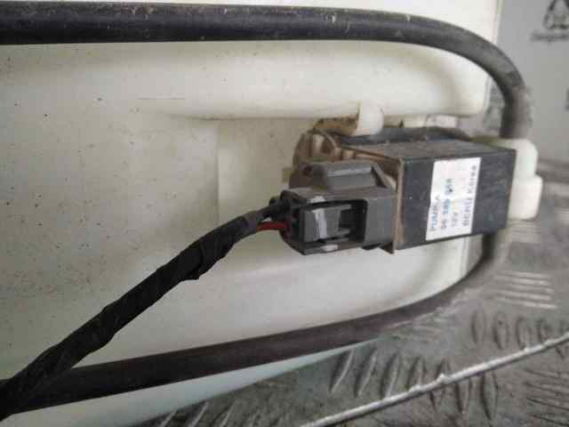 Deposito de agua de limpiaparabrisas Chevrolet Lacetti  sedán comprar en España