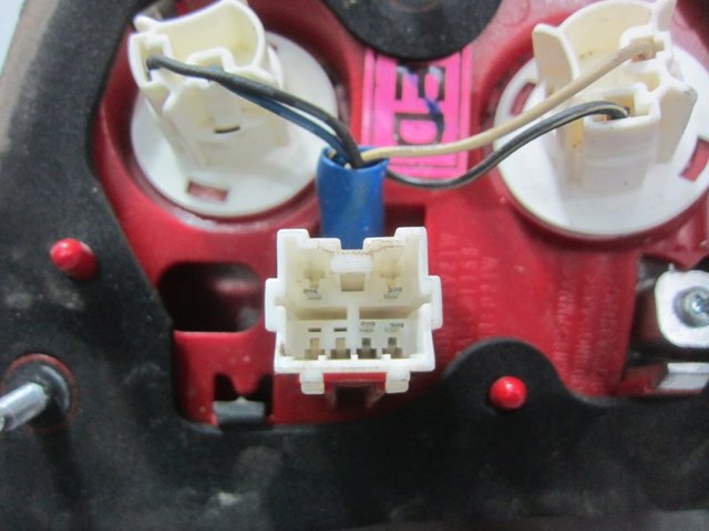 96551216 GM Piloto trasero interior izquierdo  comprar en Lleida