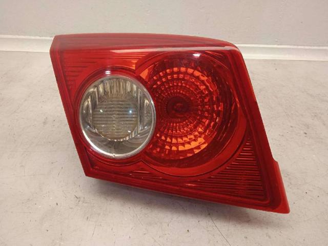 96551216 GM Piloto trasero interior izquierdo  comprar en Jaén