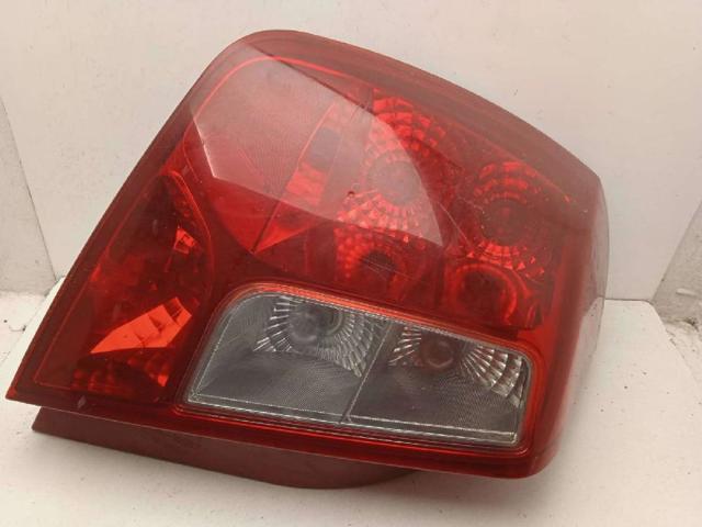 96551223 GM Piloto trasero izquierdo  en stock Gandía