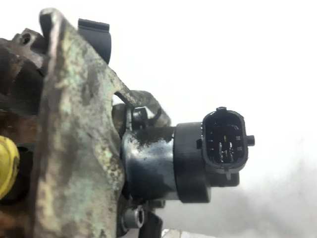 FORD 9656300380 Bomba de alta presión de combustible  comprar en Ponferrada