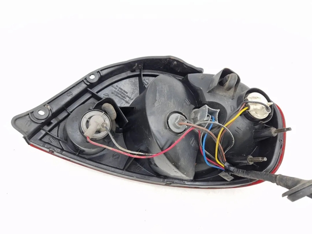 GM 96563514 Piloto trasero izquierdo  en stock Terrassa