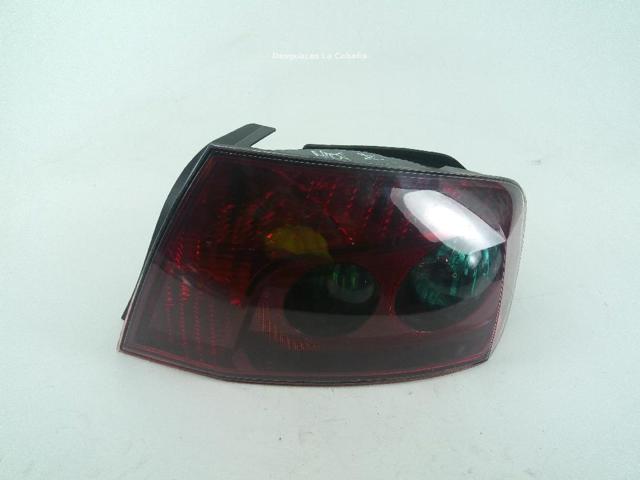 9656606280 PEUGEOT Piloto trasero derecho comprar Madrid