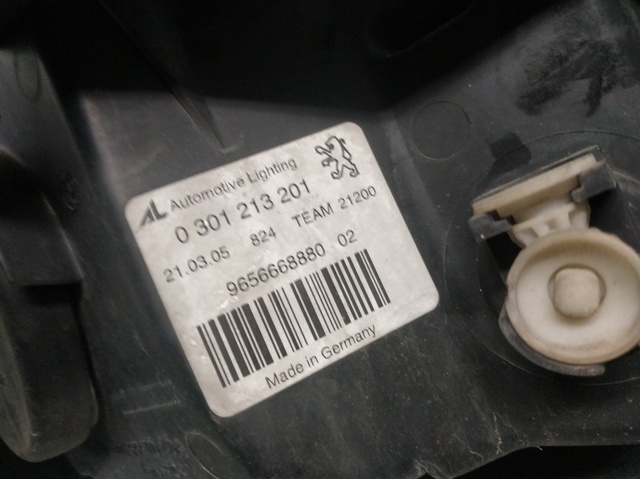 9656668880 PEUGEOT Faro izquierdo comprar Bilbao