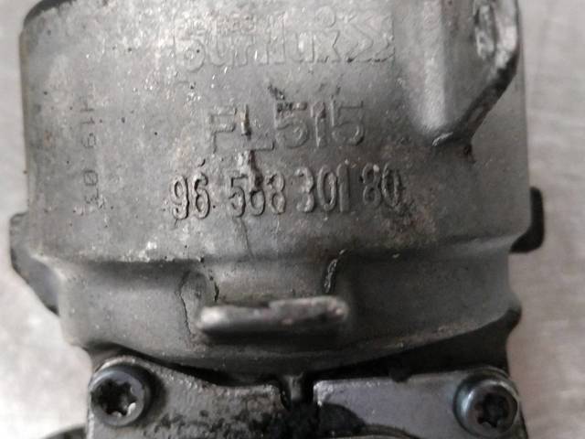 9656830180 PEUGEOT Portafiltro de aceite  en stock Huelva