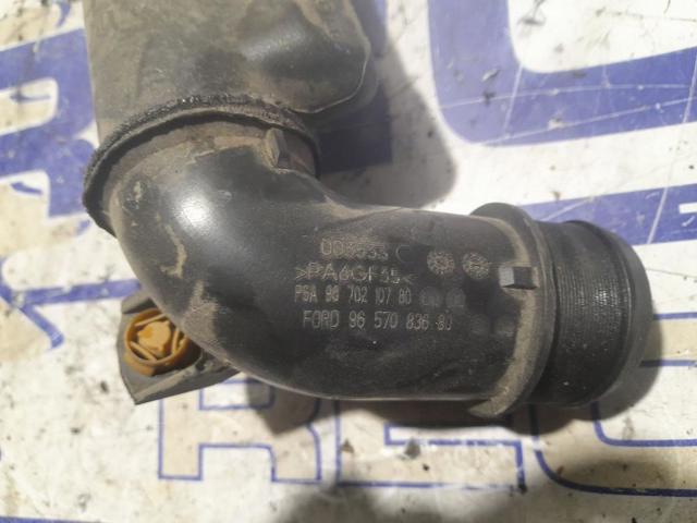 9657083680 FORD Tubo de salida de aire del turbocompresor  comprar en Jaén