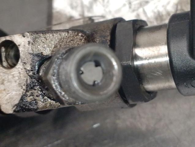 9657144580 Inyector  en stock Granada