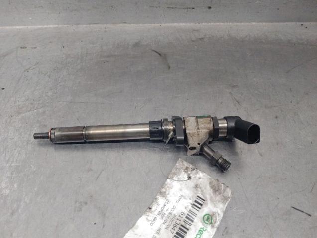 9657144580 Inyector de combustible  disponible Málaga