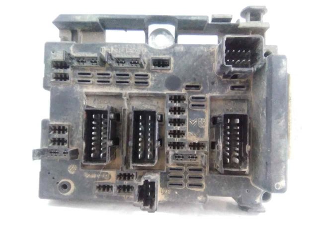 9657608580 PEUGEOT Caja de fusibles trasera interior  comprar en Jaén