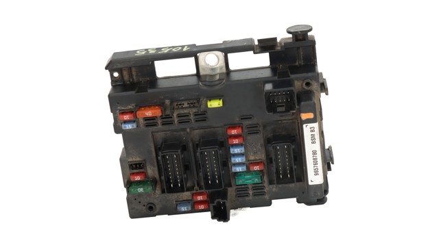 PEUGEOT 9657608780 Caja de fusibles  disponible Valladolid