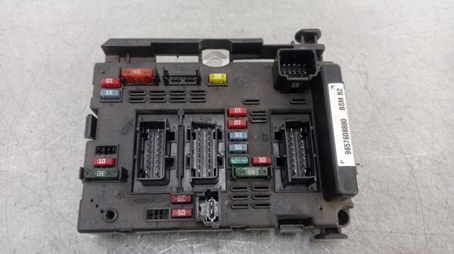 PEUGEOT 9657608880 Caja de fusibles comprar Tarragona