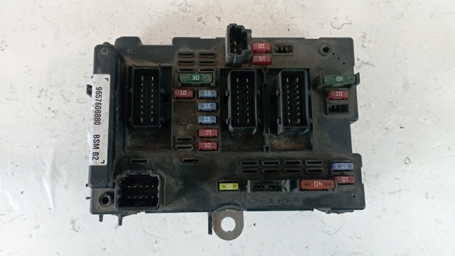9657608880 Caja de fusibles  comprar en Zaragoza