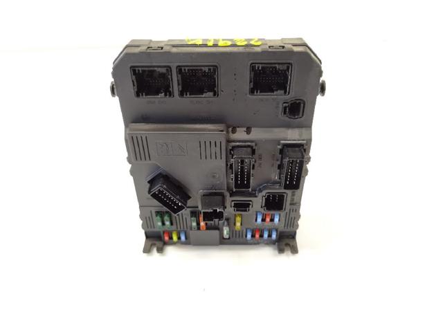 PEUGEOT 9657999780 Caja de fusibles  en stock Valencia