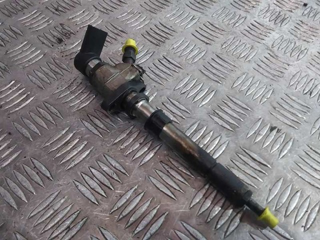 Inyector de combustible 9658194180 PEUGEOT