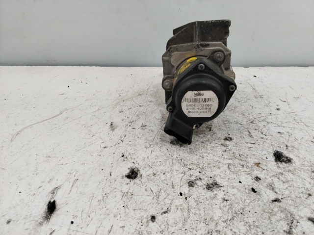 9658203780 Mazda