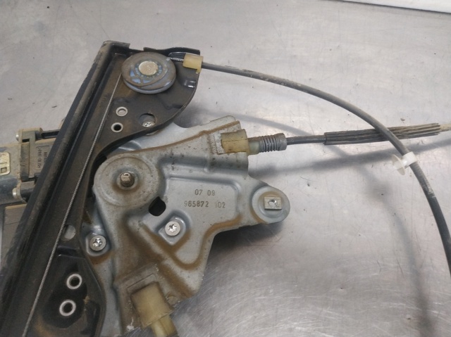 965872102 Opel