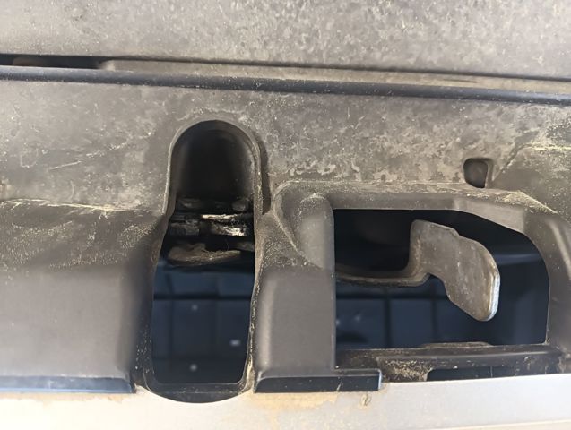 Cerradura del capó de motor Peugeot 308 I hatchback comprar en España