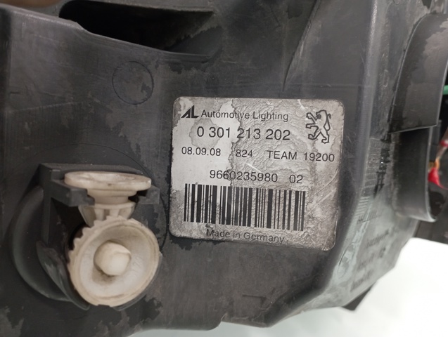 9660235980 Faro derecho  en stock Castellón