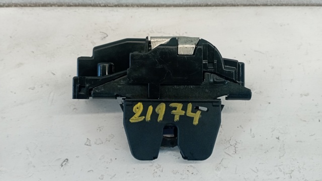 9660403980 Cerradura de maletero  en stock Granada
